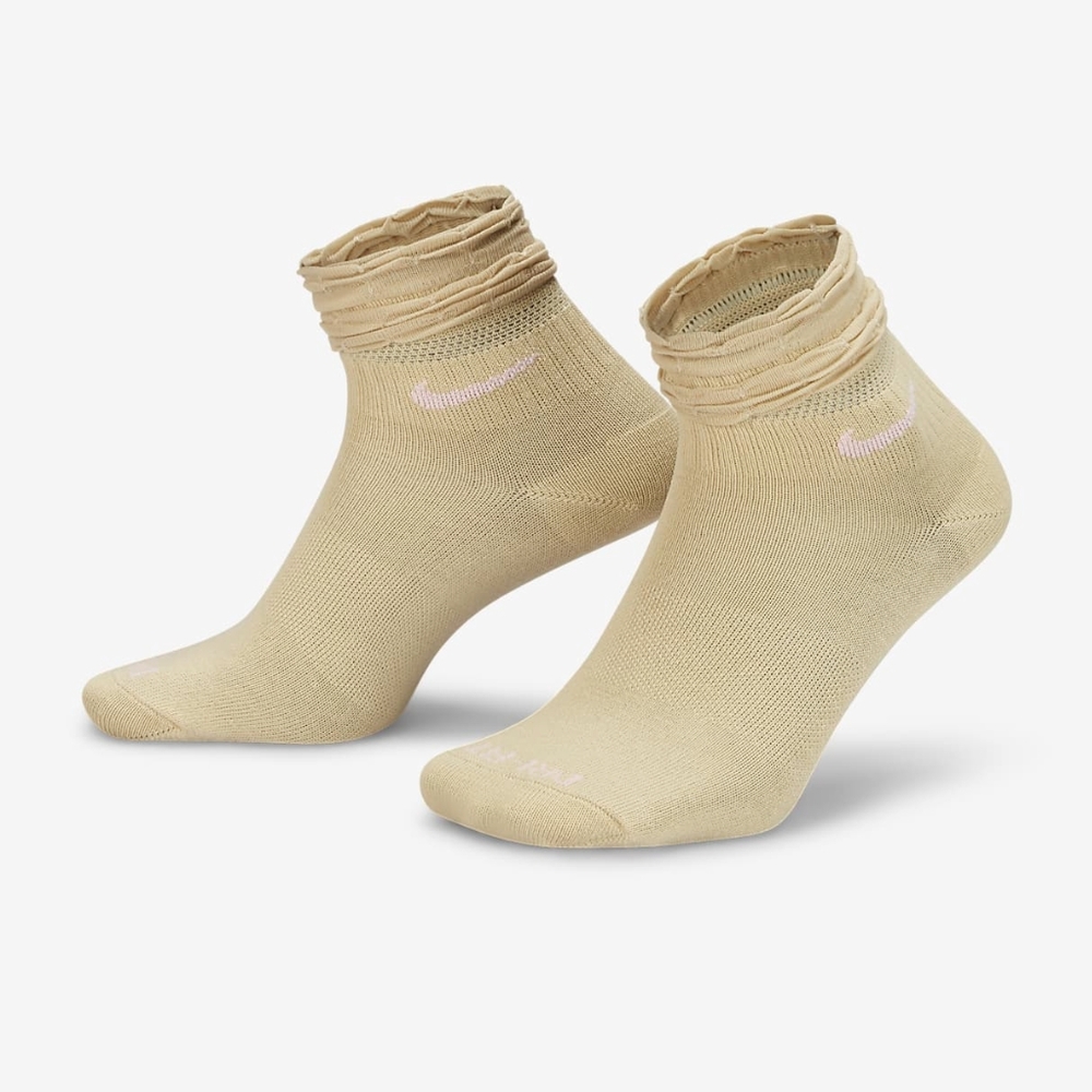 Nike Ruffle Shuffle Ankle Socks - Picture 2 of 2